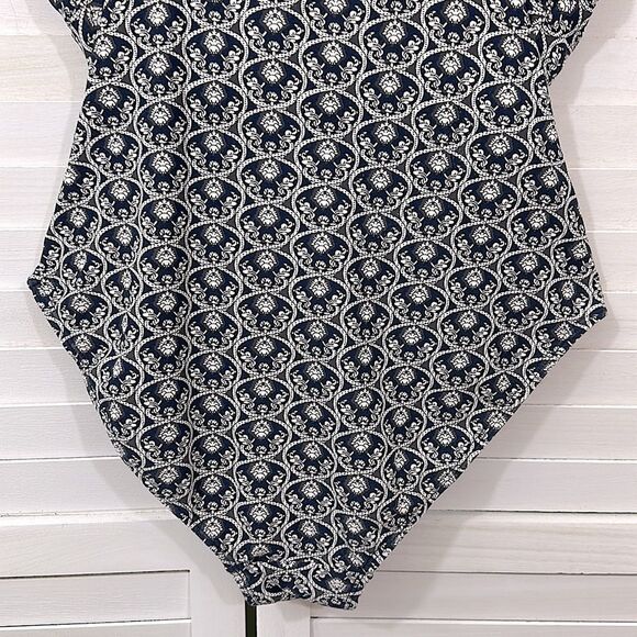 Nip Tuck Size 8 One Piece Swimsuit Blue & White Ruffle - Picture 9 of 16